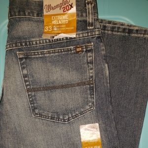 Wrangler 20X No. 33 Extreme Relaxed fit